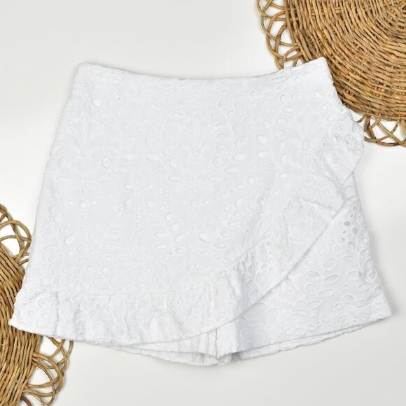 Lilly Pulitzer Faye Skort Skirt Resort White Large Petal Eyelet 00 - Picture 1 of 5